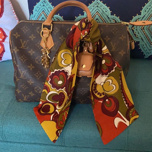 Vintage 70’s Small Psychedelic Boho Scarf - Picture 9 of 9